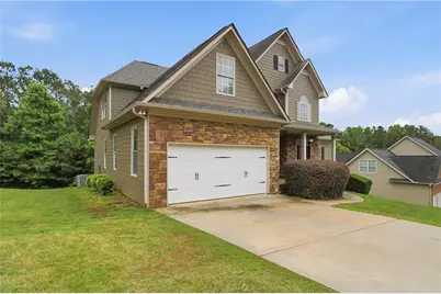 30 Roberson Drive NE, Cartersville, GA 30121 - Photo 8