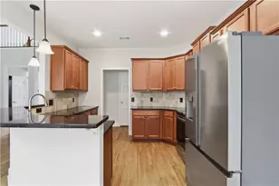 30 Roberson Dr NE, Cartersville, GA 30121 - Photo 2