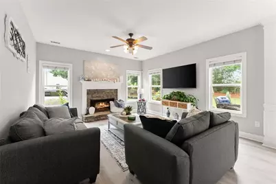 1233 White Columns Drive, Monroe, GA 30656 - Photo 4