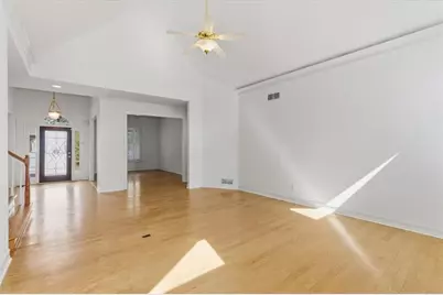 2021 Cockrell Pointe NW, Kennesaw, GA 30152 - Photo 12