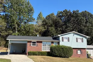 52 Lyons Dr NW, Rome, GA 30165 - Photo 1