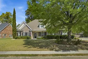 412 Big Sam Cir, Loganville, GA 30052 - Photo 2