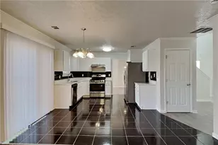 19 Lakemoore Ct, Douglasville, GA 30134 - Photo 6