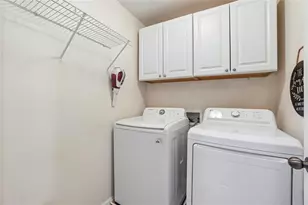 11317 Musette Cir, Alpharetta, GA 30009 - Photo 20