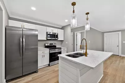 231 Glenrose Circle SW, Atlanta, GA 30354 - Photo 16