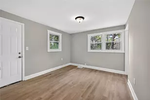 231 Glenrose Cir SW, Atlanta, GA 30354 - Photo 8