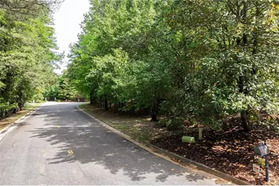 208A Lake Pointe Drive, Gainesville, GA 30506 - Photo 10