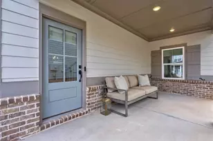 272 Westpark Dr, Athens, GA 30606 - Photo 2