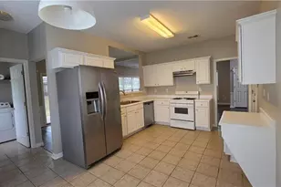11620 Bentham Ct, Johns Creek, GA 30005 - Photo 6
