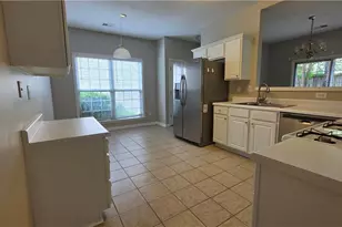 11620 Bentham Ct, Johns Creek, GA 30005 - Photo 8