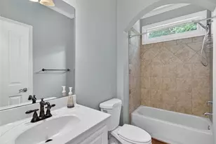 2530 Trailing Ivy Way, Buford, GA 30519 - Photo 10