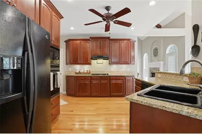 3210 Chippewa Run NW, Kennesaw, GA 30152 - Photo 10