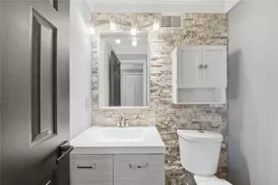 310 Crescentview Ct, Lawrenceville, GA 30044 - Photo 20