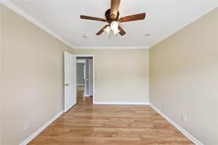 310 Crescentview Ct, Lawrenceville, GA 30044 - Photo 22