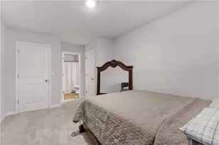 11649 Mendenhall Ct, Hampton, GA 30228 - Photo 4