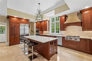 105 Wilderbluff Ct, Atlanta, GA 30328 - Photo 16