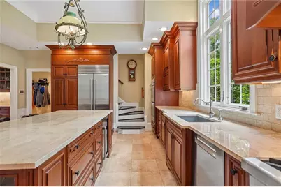 105 Wilderbluff Court, Atlanta, GA 30328 - Photo 22