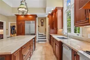 105 Wilderbluff Ct, Atlanta, GA 30328 - Photo 22