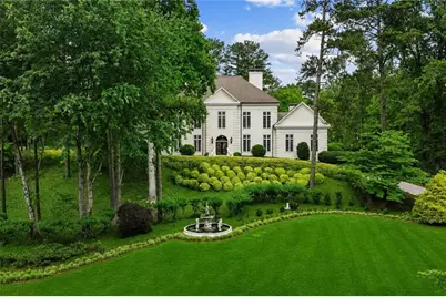 105 Wilderbluff Court, Atlanta, GA 30328 - Photo 2