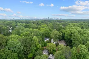 1069 Woodbridge Hollow NE, Atlanta, GA 30306 - Photo 24