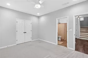 760 Village Crest Dr, Suwanee, GA 30024 - Photo 14