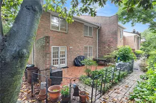 1105 Clairemont Ave, Decatur, GA 30030 - Photo 32