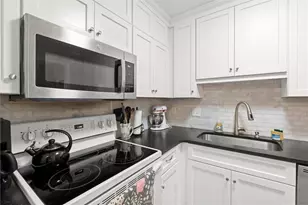 1105 Clairemont Ave, Decatur, GA 30030 - Photo 10