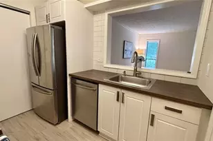 713 Summit N Dr NE, Atlanta, GA 30324 - Photo 12
