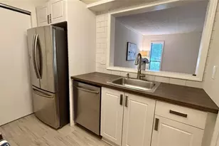 713 Summit N Dr NE, Atlanta, GA 30324 - Photo 12