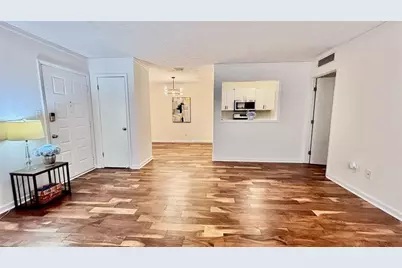 713 Summit North Drive NE #713, Atlanta, GA 30324 - Photo 6
