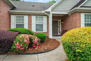 311 Meadowcrest Cir, Canton, GA 30115 - Photo 2