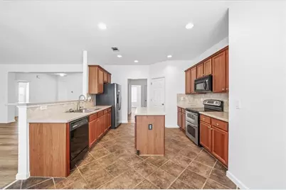 311 Meadowcrest Circle, Canton, GA 30115 - Photo 8