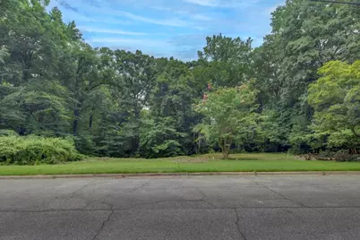 3660 Haddon Hall Road NW, Atlanta, GA 30327 - Photo 2