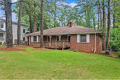 424 E Pharr Road, Decatur, GA 30030 - Photo 1