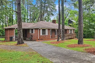 424 E Pharr Rd, Decatur, GA 30030 - Photo 2