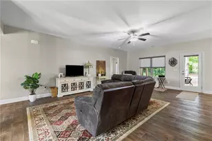 537 Forest Path, Jefferson, GA 30549 - Photo 10
