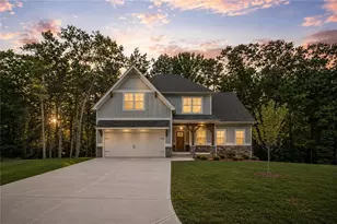 133 Fort Gibson Ct, Waleska, GA 30183 - Photo 2