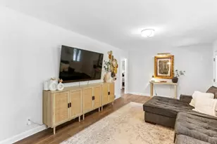 1879 Long Dr, Decatur, GA 30032 - Photo 10