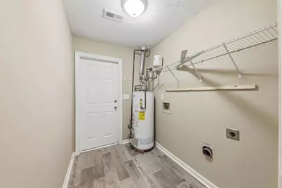 685 Hunters Creek Lane, Lawrenceville, GA 30043 - Photo 28