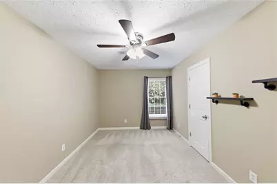 685 Hunters Creek Lane, Lawrenceville, GA 30043 - Photo 16