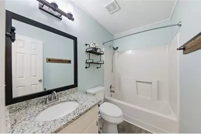 685 Hunters Creek Lane, Lawrenceville, GA 30043 - Photo 20