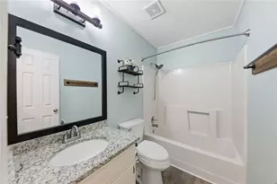 685 Hunters Creek Ln, Lawrenceville, GA 30043 - Photo 20