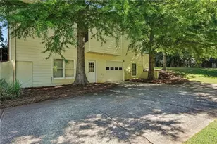 3225 Sunflower Way, Alpharetta, GA 30004 - Photo 24