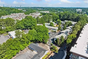3048 Briarcliff Rd NE, Atlanta, GA 30329 - Photo 26