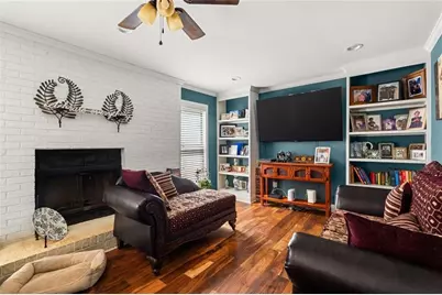 2888 Carrousel Court, Stone Mountain, GA 30087 - Photo 2