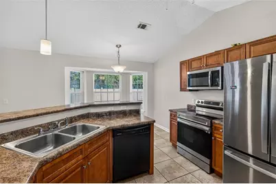 138 Winstead Drive, Brunswick, GA 31525 - Photo 8