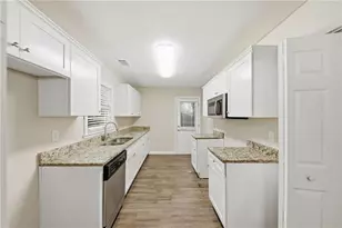1619 Columbia Dr, Decatur, GA 30032 - Photo 12