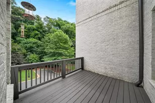 6083 Boylston Dr, Sandy Springs, GA 30328 - Photo 42