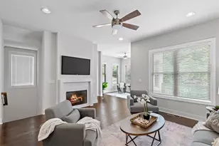 6083 Boylston Dr, Sandy Springs, GA 30328 - Photo 14