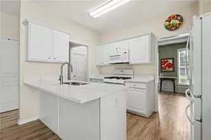 3324 Hampreston Way NW, Kennesaw, GA 30144 - Photo 18